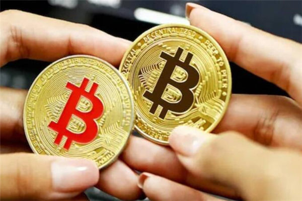 比特币涨其他币跌的原因