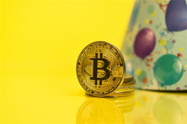 usdt交易平台app最早出现